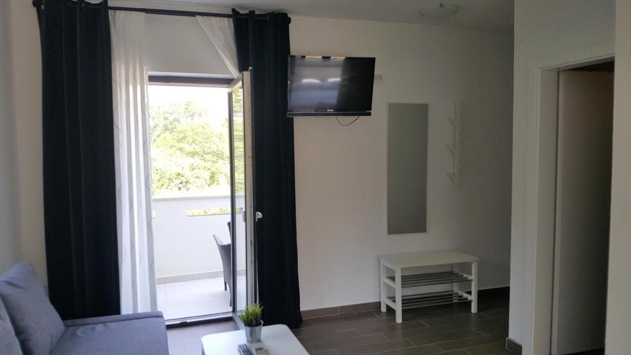 באסקה Apartments Artemis מראה חיצוני תמונה